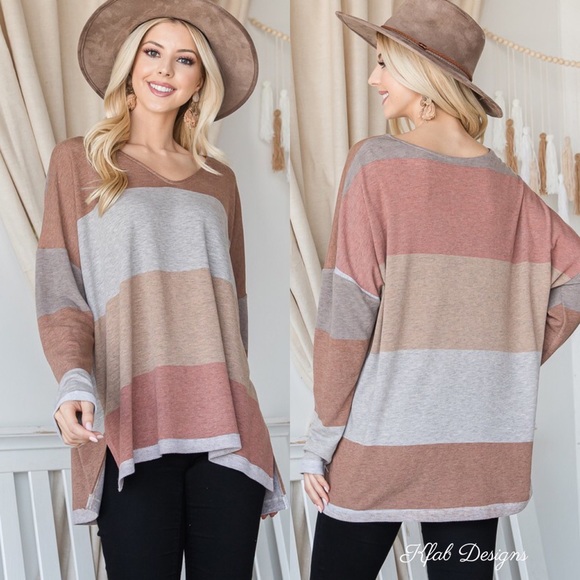 ❤️LAST 1! V Neck Relaxed Fit Multi Stripe Soft Top! - Picture 3 of 7